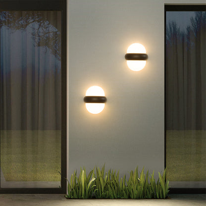 OLUZO 4.9" Matte black outdoor wall lamp